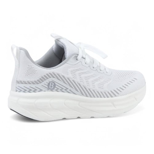 حذاء نسائي رياضي من باتونيا