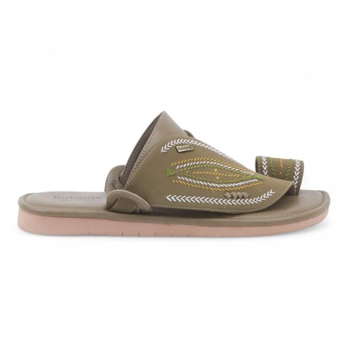 حذاء شرقي من باتونيا