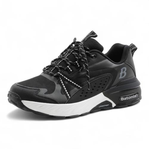 حذاء رياضي من باتونيا - أسود