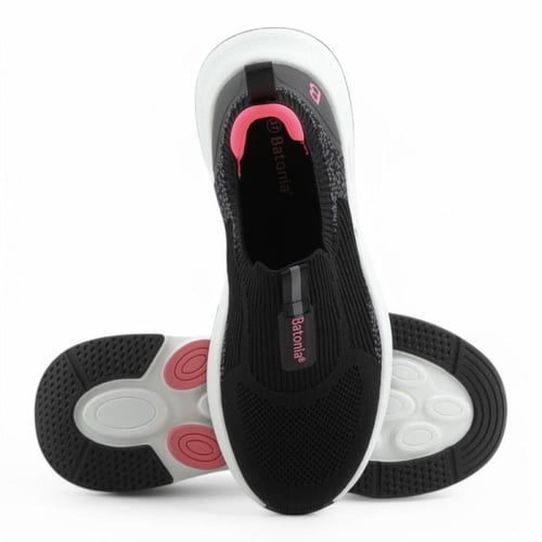 حذاء رياضي نسائي من باتونيا - أسود