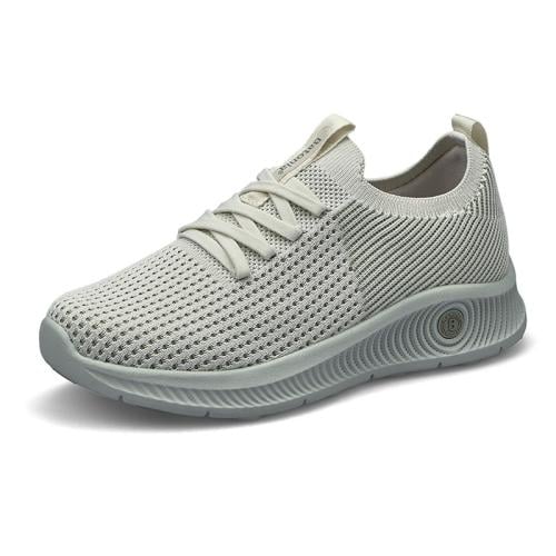 حذاء رياضي نسائي من باتونيا - بيج