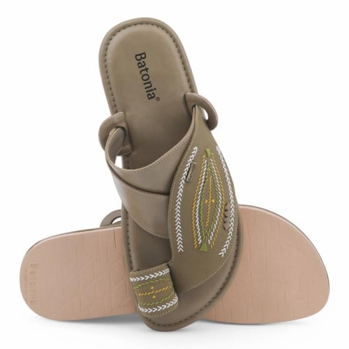 حذاء شرقي من باتونيا