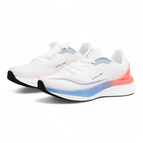 حذاء رياضي رجالي من باتونيا - أبيض