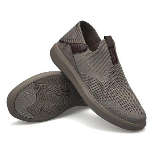 حذاء رياضي من باتونيا - بيج