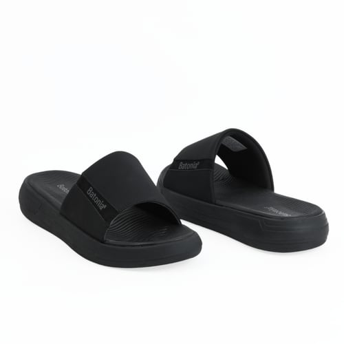 سليبر رجالي من باتونيا - أسود