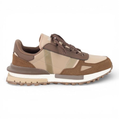 حذاء رياضي كاجوال من باتونيا - بني