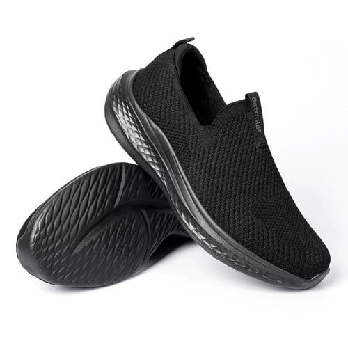 حذاء رياضي من باتونيا - أسود