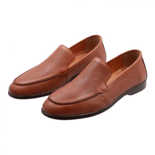 حذاء رسمي جلد طبيعي مخرم ناعم بدون رباط - تان