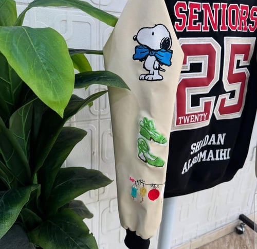 جاكيت تخرج 2025