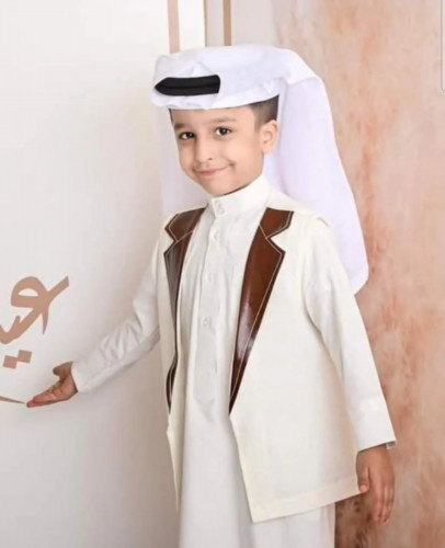 سديري العز (اطراف جلد)