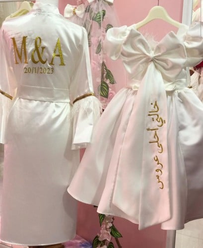 فستان اطفال مع ريش