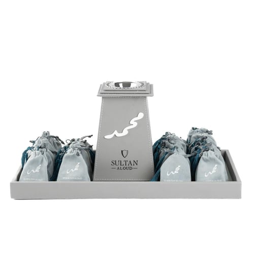 ( متوفر الطلب من الواتس ) تقديمات مواليد و اعياد و...