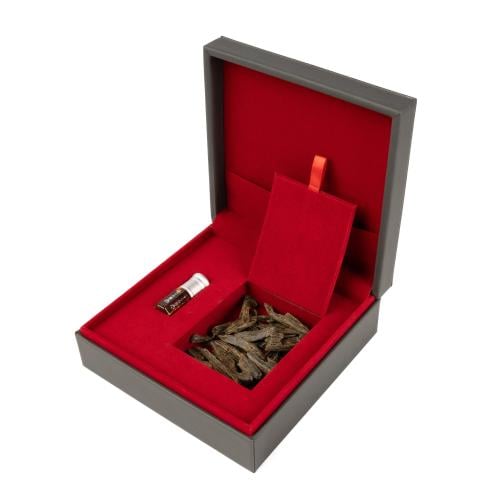 بوكس دهن عود كمبودي ملكي مع عود ماليزي