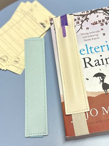 حامل قلم (جلد)