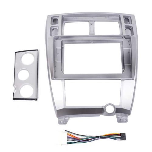 شاشة توسان 2008 نظام اندرويد وتدعم الخرائط والكارب...