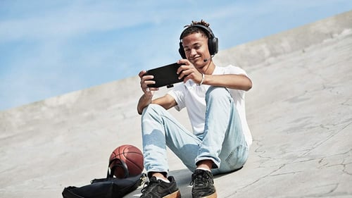 سماعة ستيل سيرياس اصدار Arctis 1 أسود المخصصة لاجه...