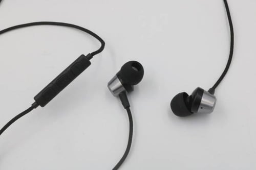 سماعة لييد LEC01 سلكيه بمنفذ تايب-سي