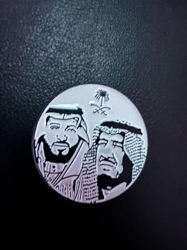 ملصق معدني خادم الحرمين الشرفين