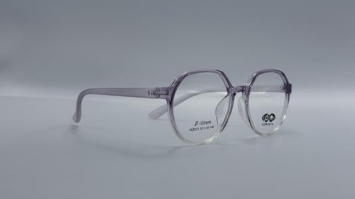 نظارة طبية نسائية دائرية من البلاستيك بنفسجي شفاف...