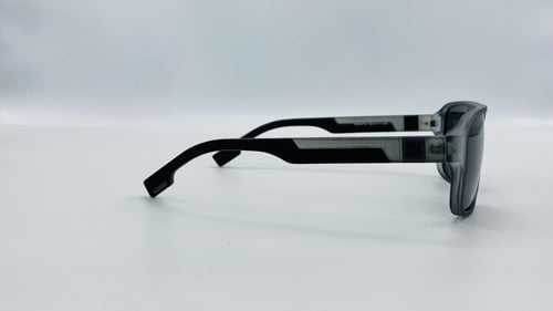 نظارة شمسية من البلاستيك اللون أسود رقم الموديل HB...