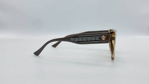 نظارة شمسية هندسية من البلاستيك اللون بني رقم المو...