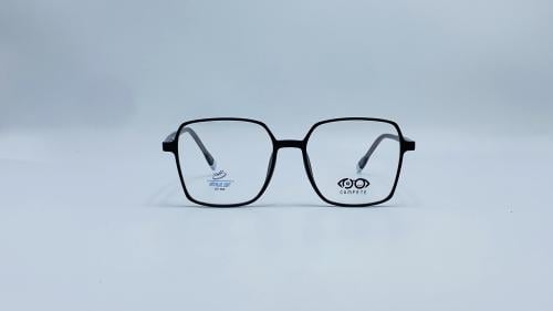 نظارة طبية بلاستيك مربعة اللون أسود رقم الموديل 83...