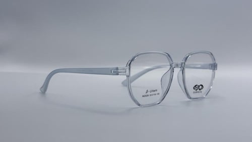 نظارة طبية هندسية من البلاستيك مناسبة للجنسين اللو...