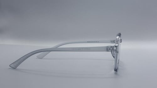 نظارة طبية مربعة من البلاستيك مناسبة للجنسين اللون...