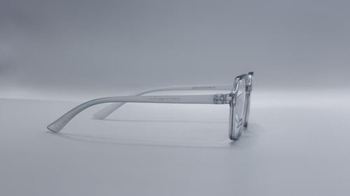 نظارة طبية هندسية من البلاستيك مناسبة للجنسين اللو...