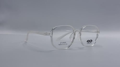 نظارة طبية مربعة من البلاستيك مناسبة للجنسين اللون...