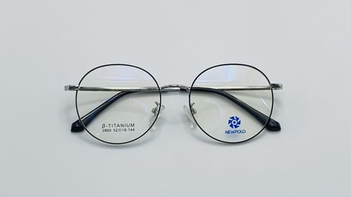 نظاره طبية دائرية من التيتانيوم اللون فضي أسود رقم...