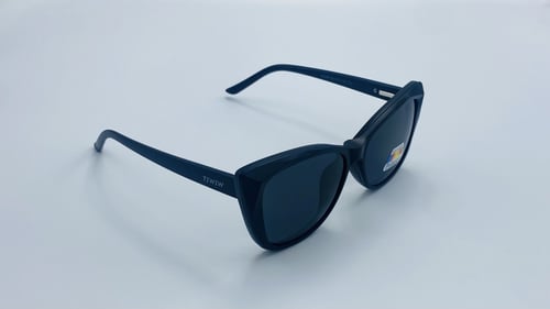 نظارة طبية شمسية (كلبس) بلاستيك رقم الموديل 2328AC...