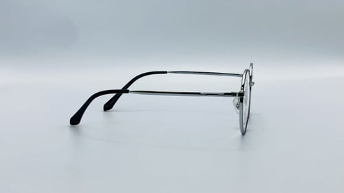 نظاره طبية دائرية من التيتانيوم اللون فضي أسود رقم...