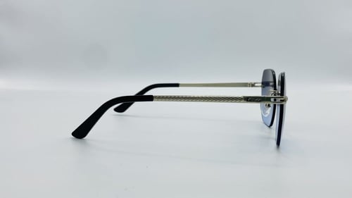 نظارة شمسية هندسية من المعدن اللون فضي رقم الموديل...