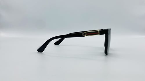 نظارة شمسية من البلاستيك اللون أسود رقم الموديل GG...