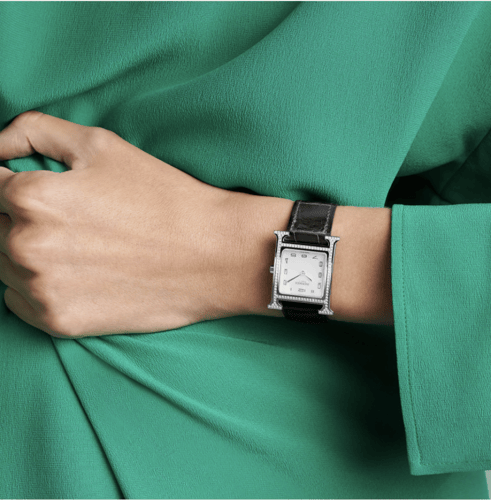 Heure H watch | 30 MM | طوق الماس طبيعي