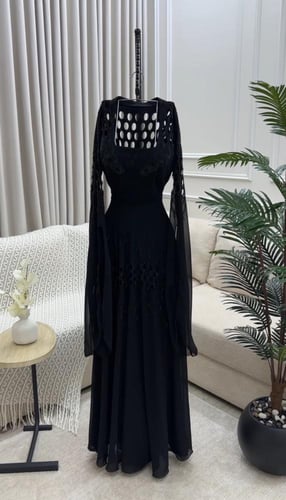 فستان مناسبات ثلاثة ألوان