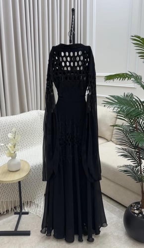 فستان مناسبات ثلاثة ألوان