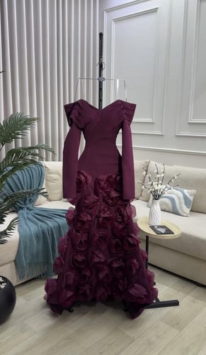 فستان سهرة ثلاثة ألوان