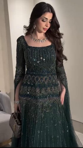 فستان سهرة خمسة ألوان