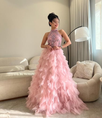 فستان سهرة ثلاث الوان