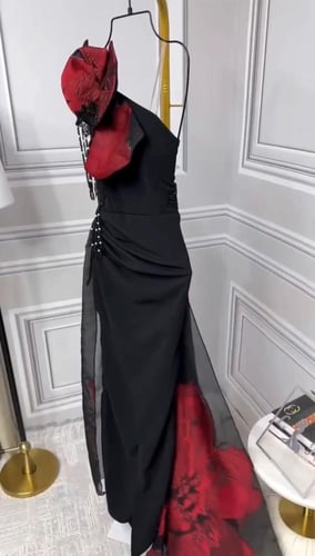 فستان زواج ثلاثة ألوان