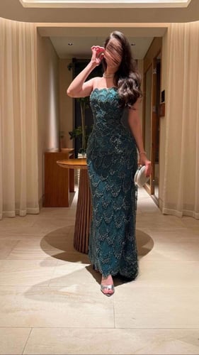 فستان سهرة أربعة ألوان