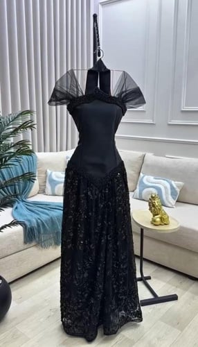 فستان سهرة أربعة ألوان