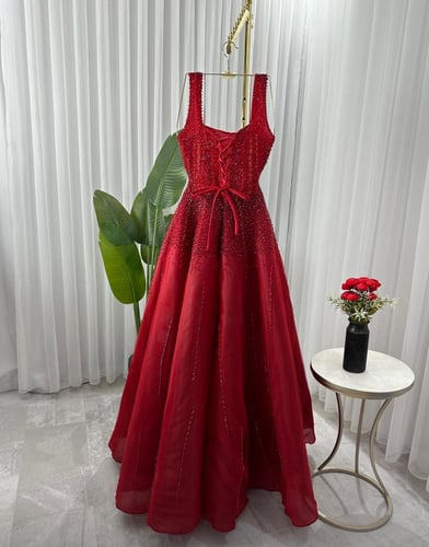 فستان سهرة لونين