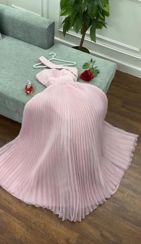 فستان زواج ثلاثة ألوان