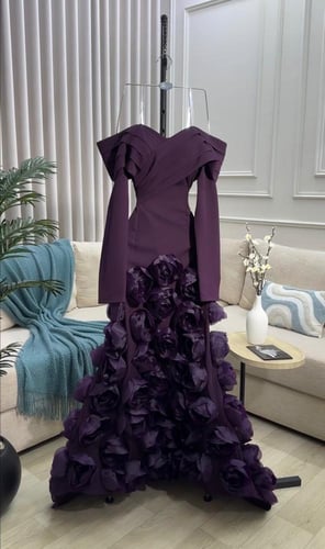 فستان سهرة ثلاثة ألوان