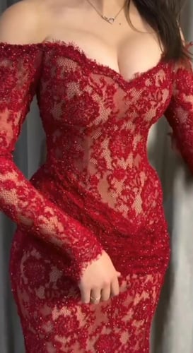 فستان سهرة ثلاث الوان