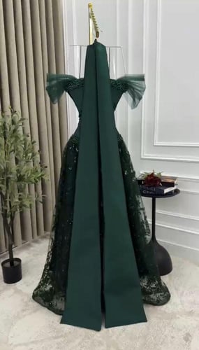 فستان سهرة أربعة ألوان