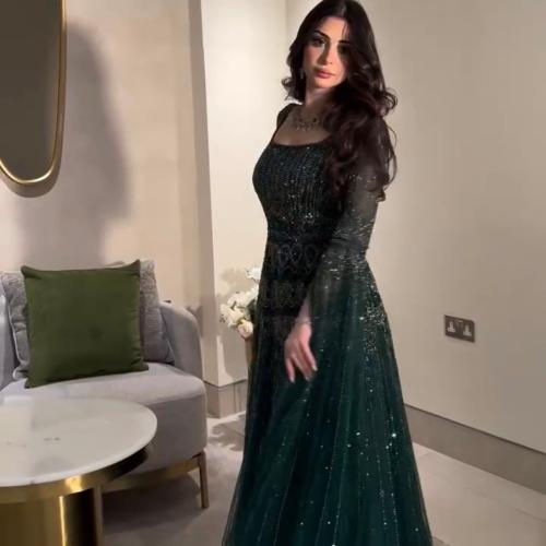 فستان سهرة خمسة ألوان